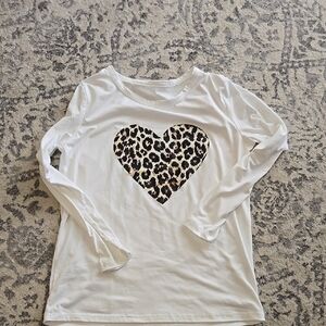 NWOT  Long Sleeve T w/Leopard Heart